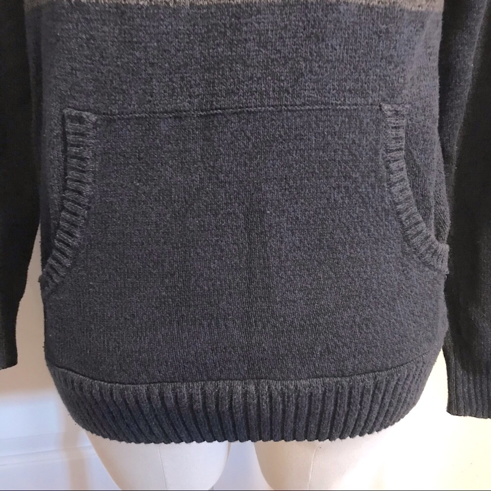urban PIPELINE Sweater With Hoodie / Like New / Host Pick - Picture 9 of 12